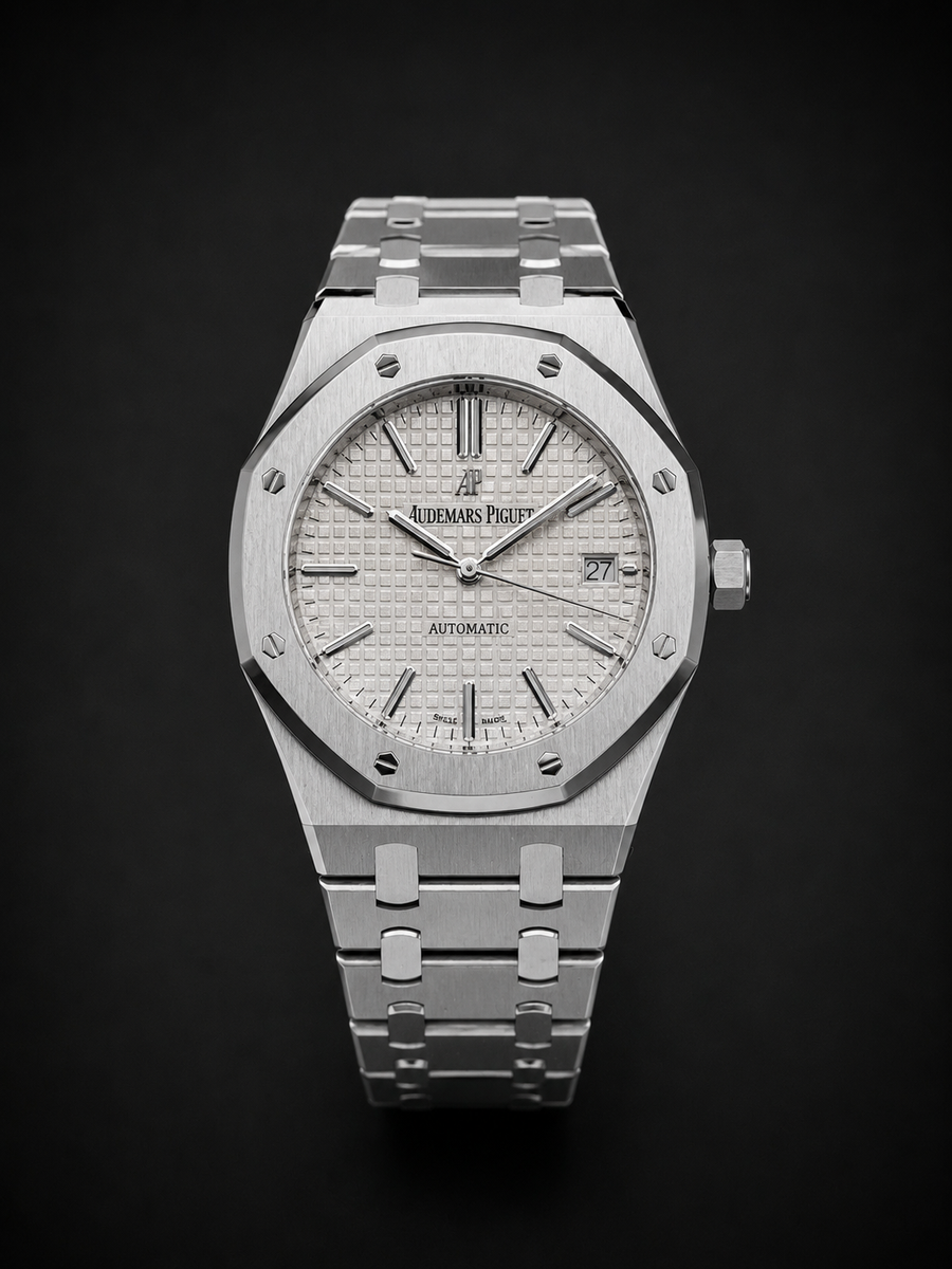 Luxury Audemars Piguet Royal Oak/ Silver and white